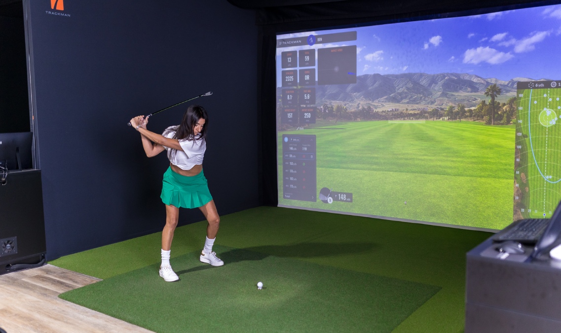 Indoor Golf Lessons in San Antonio: What to Expect as a Beginner
