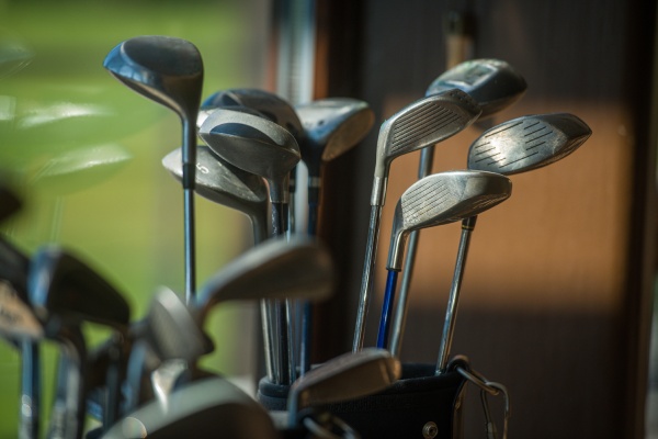 Golf clubs ready to swing